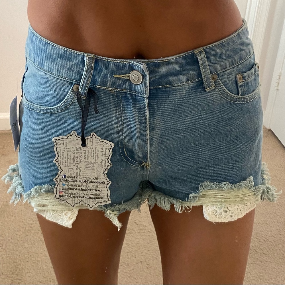 (NWT) Rue21 Distressed High Rise Jean Shorts